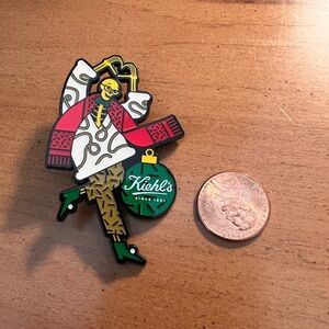 Kiehls Gift Bundle: Collectible Enamel Pin with a Reusable Gift Tote Bag